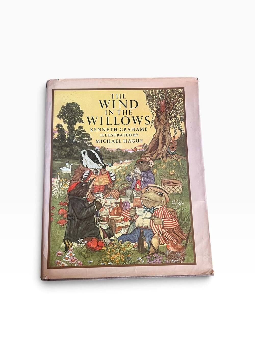 The Wind in the Willows by Kenneth Grahame (1980 Hardcover)